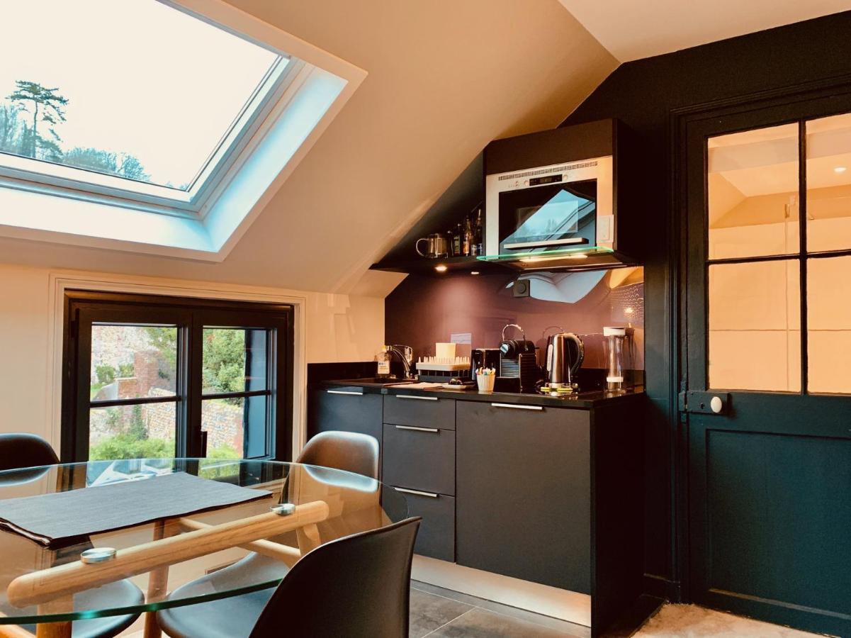 Le 10Honfleur Apartment Luaran gambar